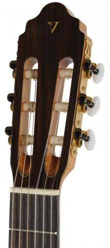 Valencia CG200 plus – klasyczna gitara 4/4 dla początkujących i praktykujących