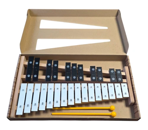 Marek M05D – dzwonki chromatyczne 27‑tonowe na drewnianej podstawie