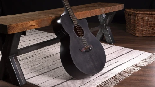 Faith Naked Venus Cutaway Electro Black Stain FKVBK - gitara elektroakustyczna