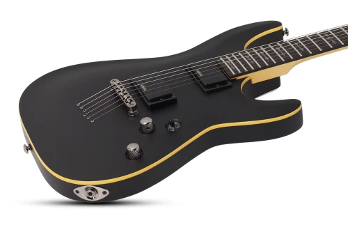 Schecter Demon-6 Aged Black Satin – potężne brzmienie i agresywny charakter