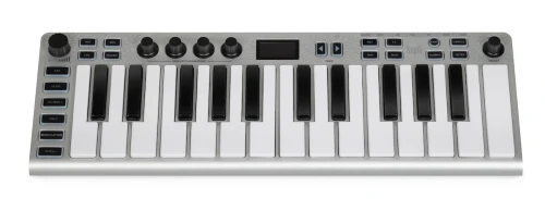 ESI xSynth - syntezator cyfrowy