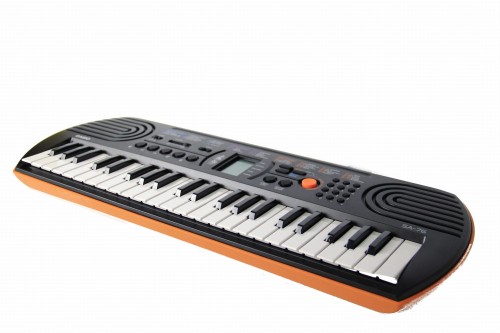 Casio SA-76 keyboard dla dzieci