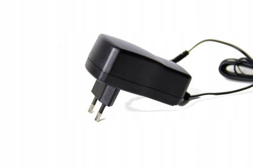 Zasilacz uniwersalny Kemot URZ1187 1500mA 3-12V