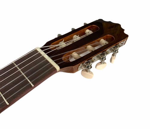 Paco Castillo 202 gitara klasyczna Hiszpania cedr